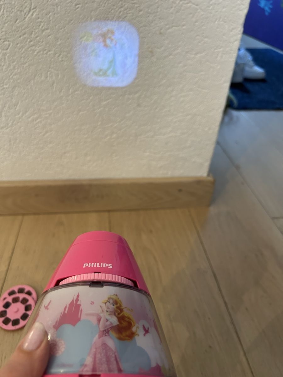 Philips Lampade: Kinderleuchte philipps – Usato da Lengnau AG venduto da Ricorn 1