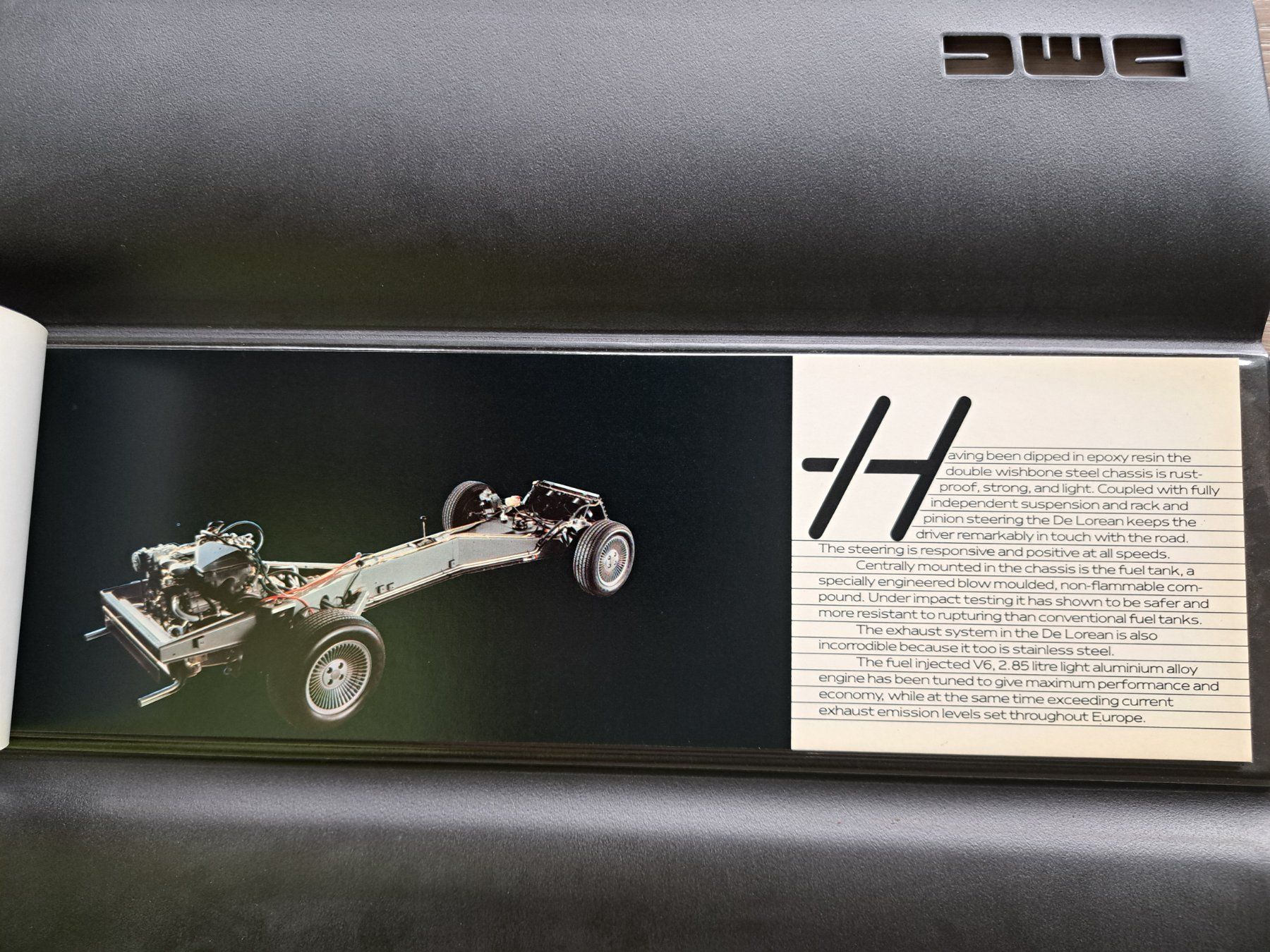 Delorean Documenti: Delorean DMC-12  Prospekt/Katalog - Kunstleder 1981 – Usato da Bazenheid venduto da derdelorean01 6