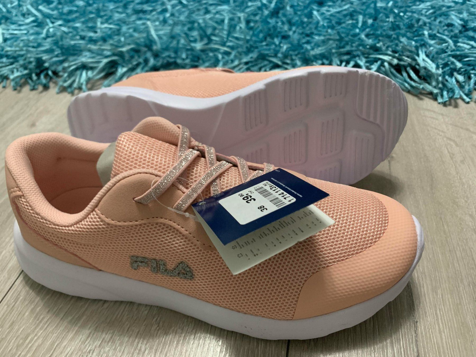 Fila Scarpe da donna: Fila Damenschuhe - Gr. 38 – Nuovo (secondo la descrizione) da Urdorf venduto da Wolda3