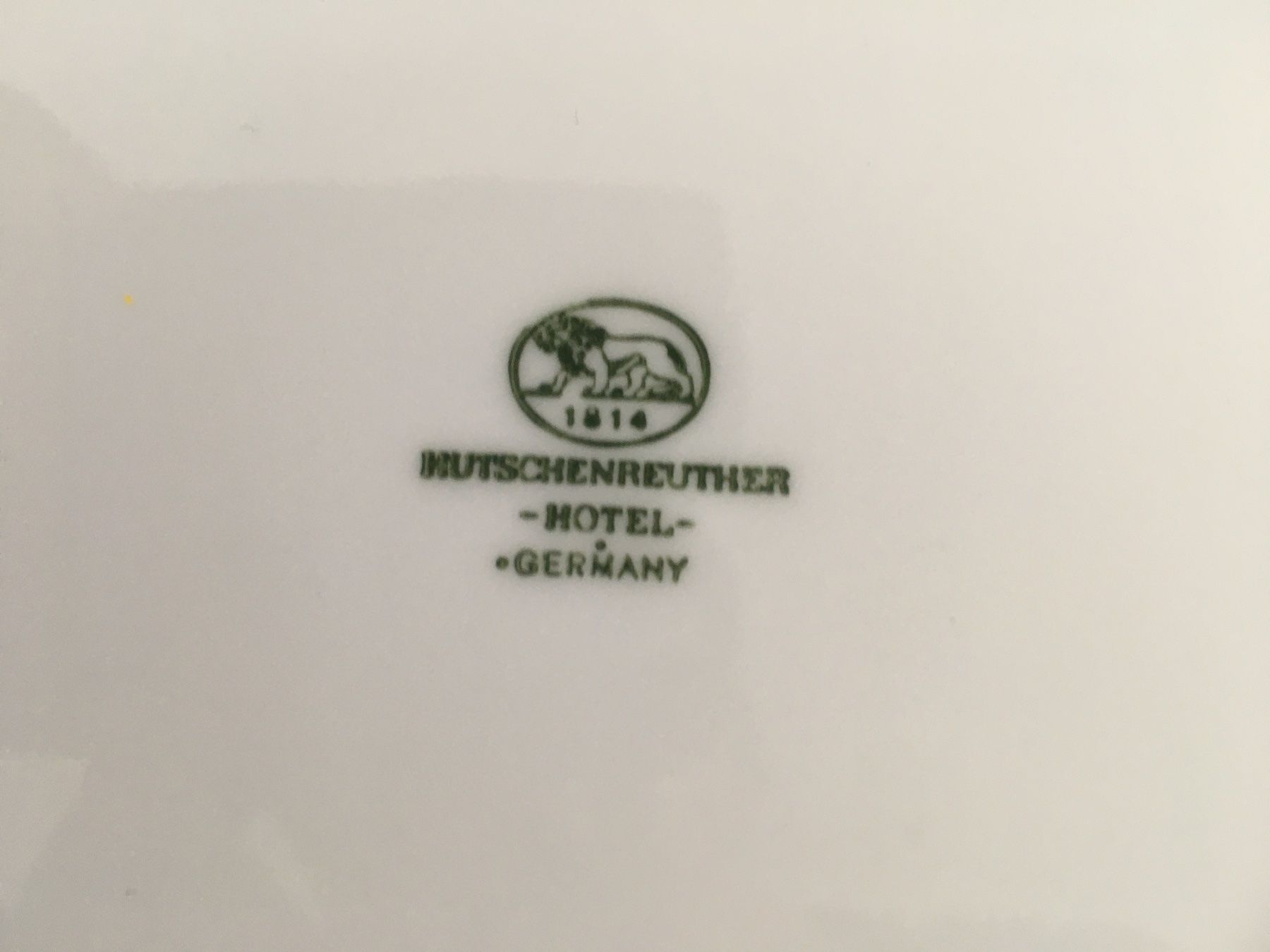 Hutschenreuther Servierplatten: Hutschenreuther Servier Teller/ Kuchenplatte – Gebraucht aus Gächlingen von Tara_devi 2