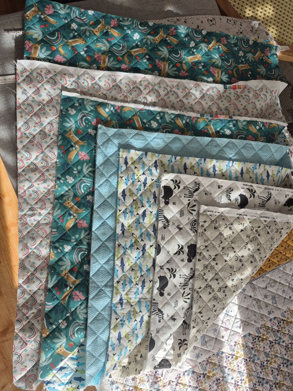 Stoffe: Patchwork – Neu (gemäss Beschreibung) aus Spiez von V.H.K.