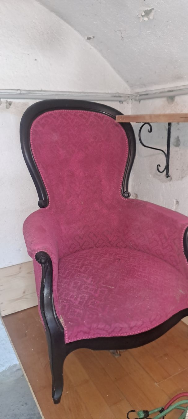 Poltrone: antiker Sessel – Usato da Wiedlisbach venduto da luzuzulu