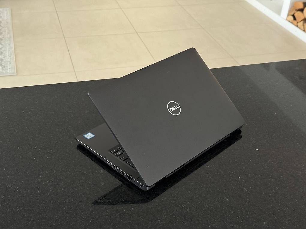 Notebook: Dell Latitude 5300 – Usato da Neuhausen am Rheinfall venduto da aleksandar.venco 1