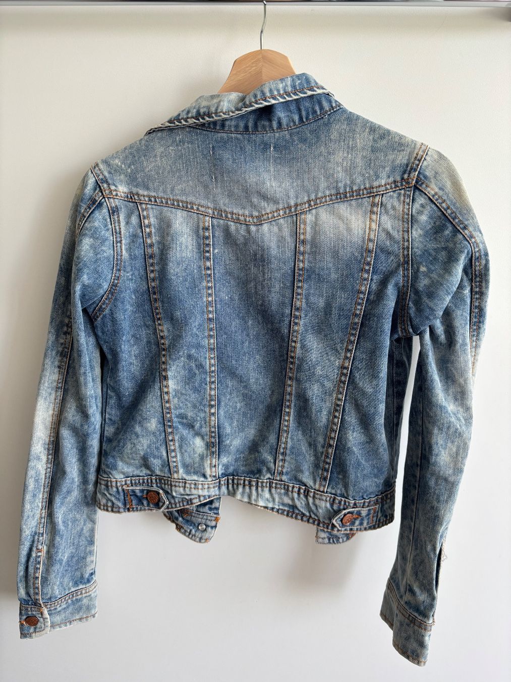 Zara Giacche: Zara acid washed size medium denim jacket – Usato da Steinhausen venduto da ChromeVintage 3