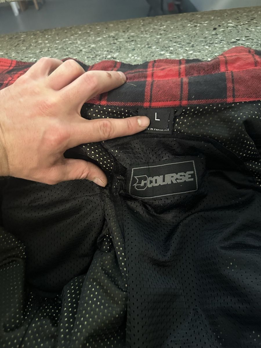 Vestes: Herren Motorradjacke Grösse L – D'occasion à Urdorf par Rubiksqube 1