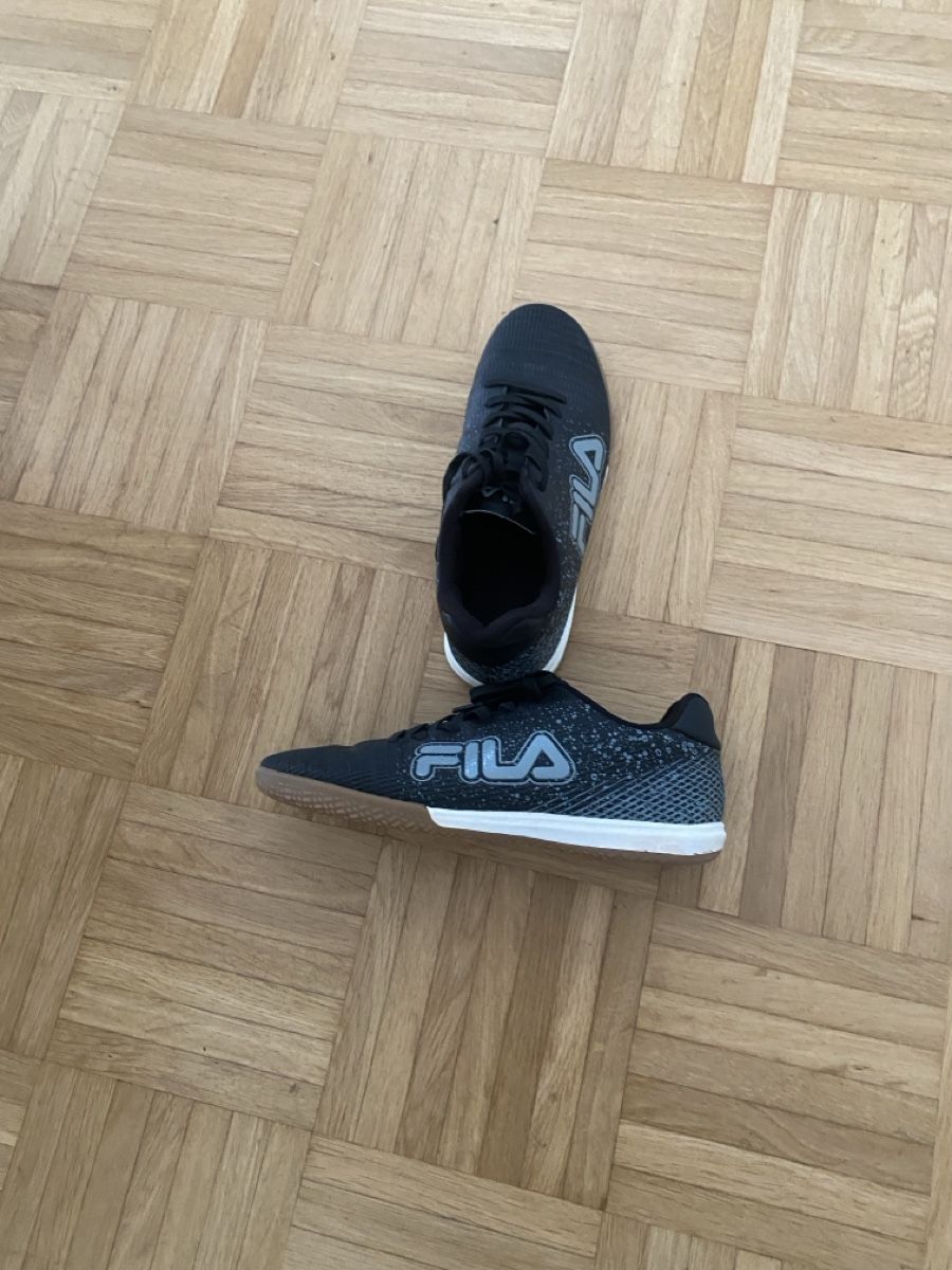Fila Scarpe per ragazzi: FILA Hallenschuhe Gr. 37 – Usato da Effretikon venduto da freima79 1