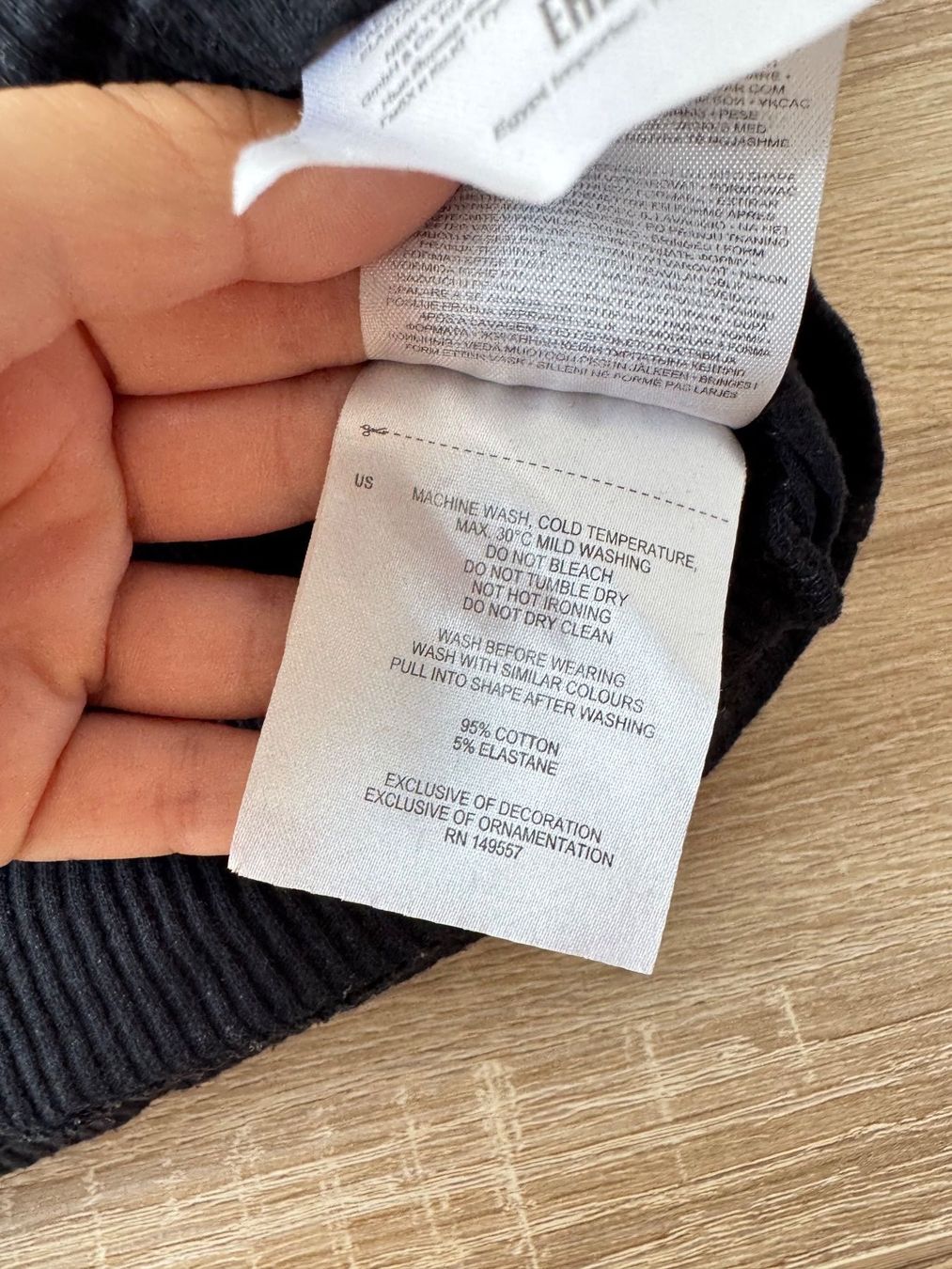 Zara Maglioni & Felpe: Col roulé noir – Usato da Montreux venduto da Iza_pechee811 2
