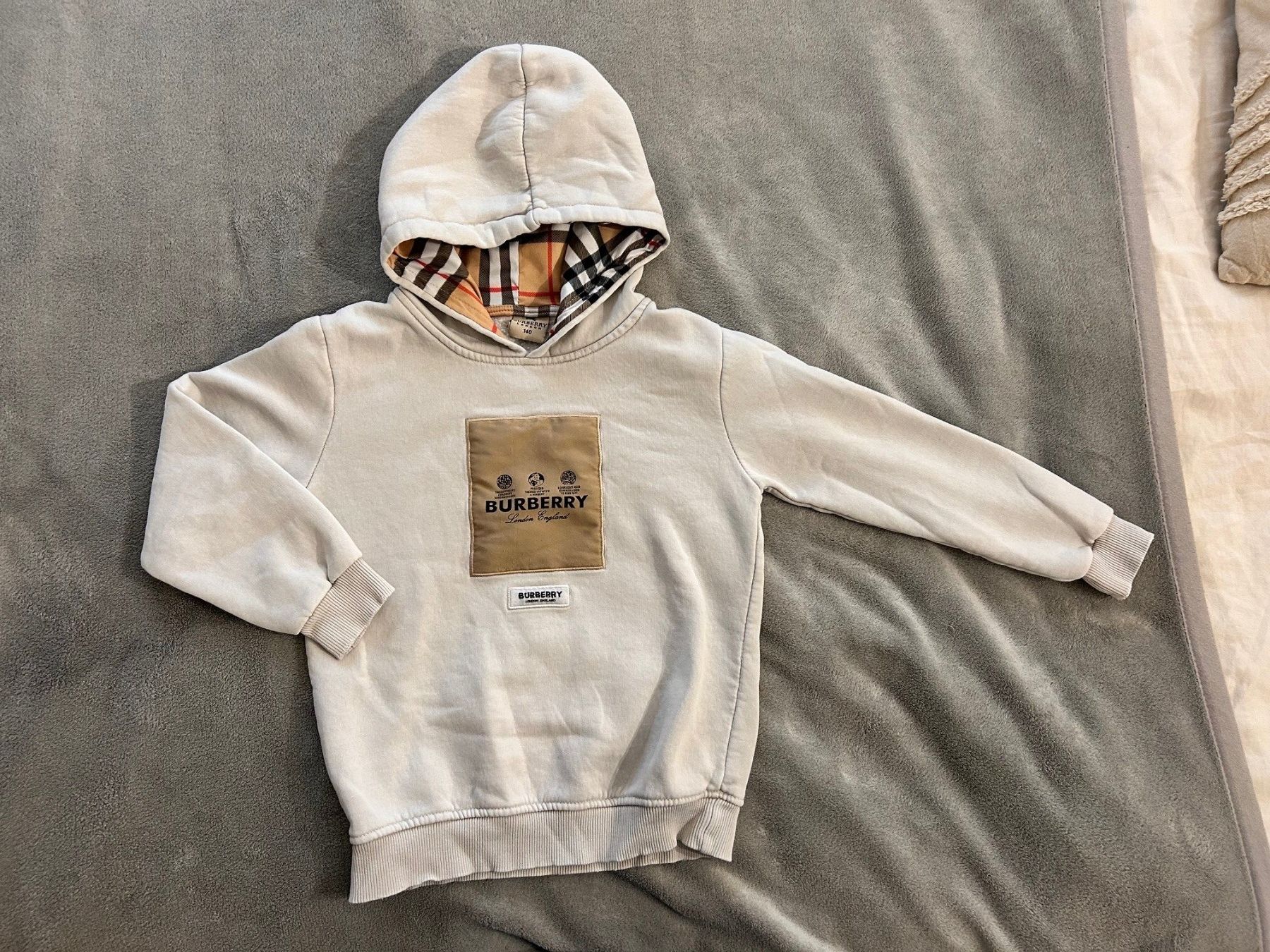 Burberry Maglioni & Felpe: Burberry Sweater / Pullover 140 – Usato da Horgen venduto da Sunshine_12399