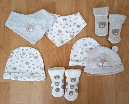 Socken, Lätzchen & Mützen für Babys von C&A NEUWERTIG