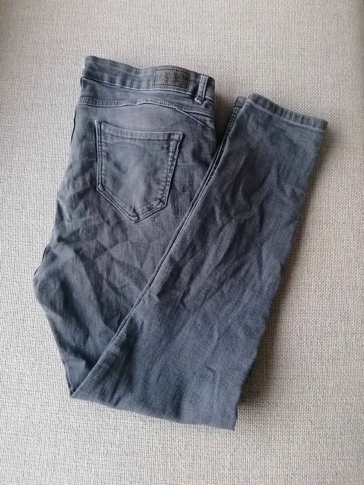 Jeans: Jeans Gr. 46 – Usato da Nänikon venduto da Manta87 2
