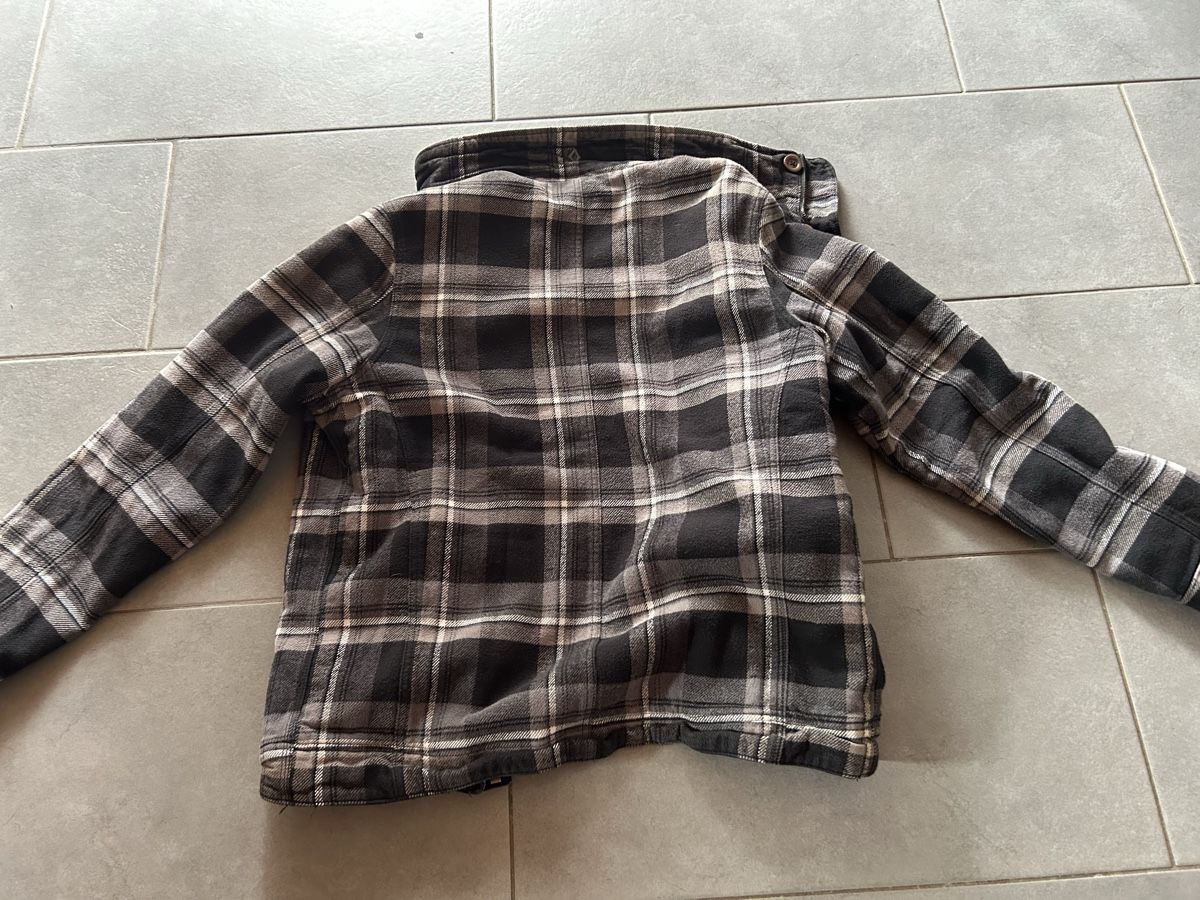 Quiksilver Jacken: Veste taille L – Gebraucht aus Couvet von ori_8sbk 3