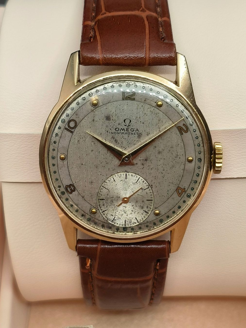 Omega Uhren: Omega – Gebraucht aus La Chaux-de-Fonds von curtitswisswatches