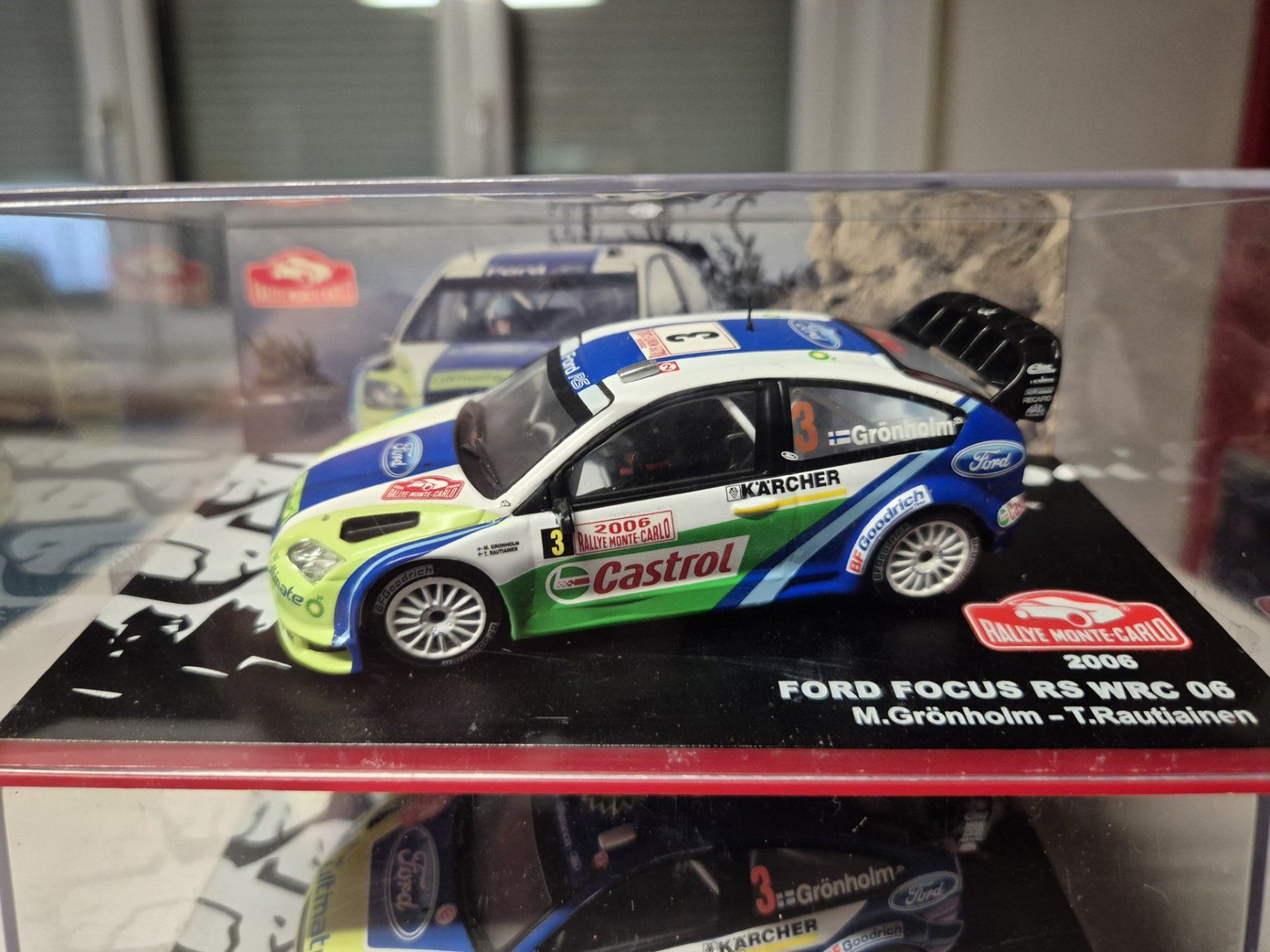 Ford Modellini d'auto: FORD FOCUS WRC  CASTROL  2 Modèles – Usato da Moutier venduto da cat365 1