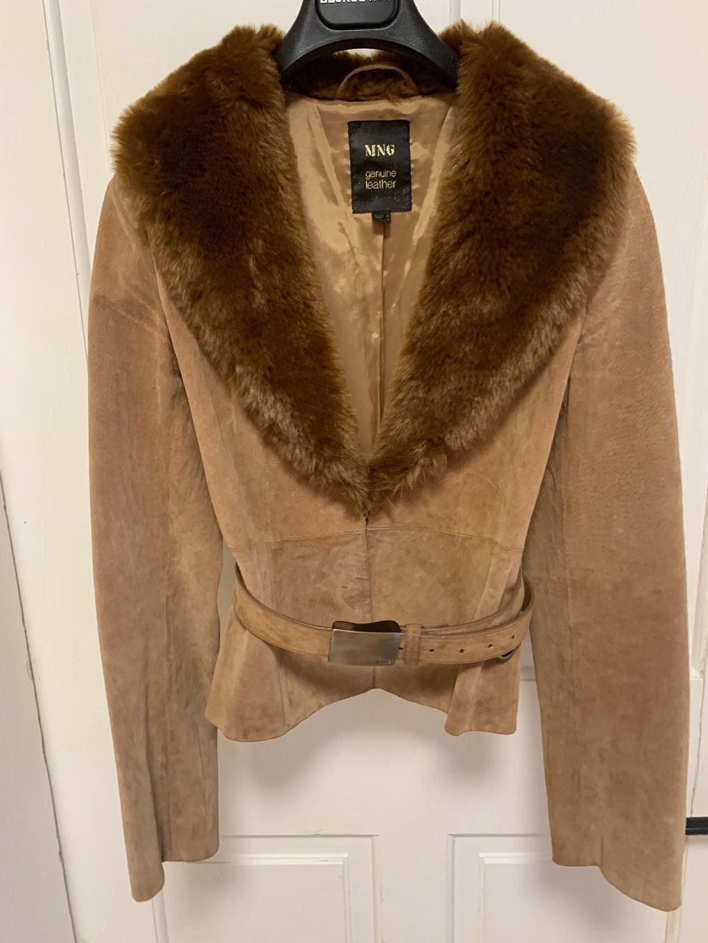 Mango Vestes: echte Lederjacke mit Fell – D'occasion à Wil SG par WauWauBoutique 2