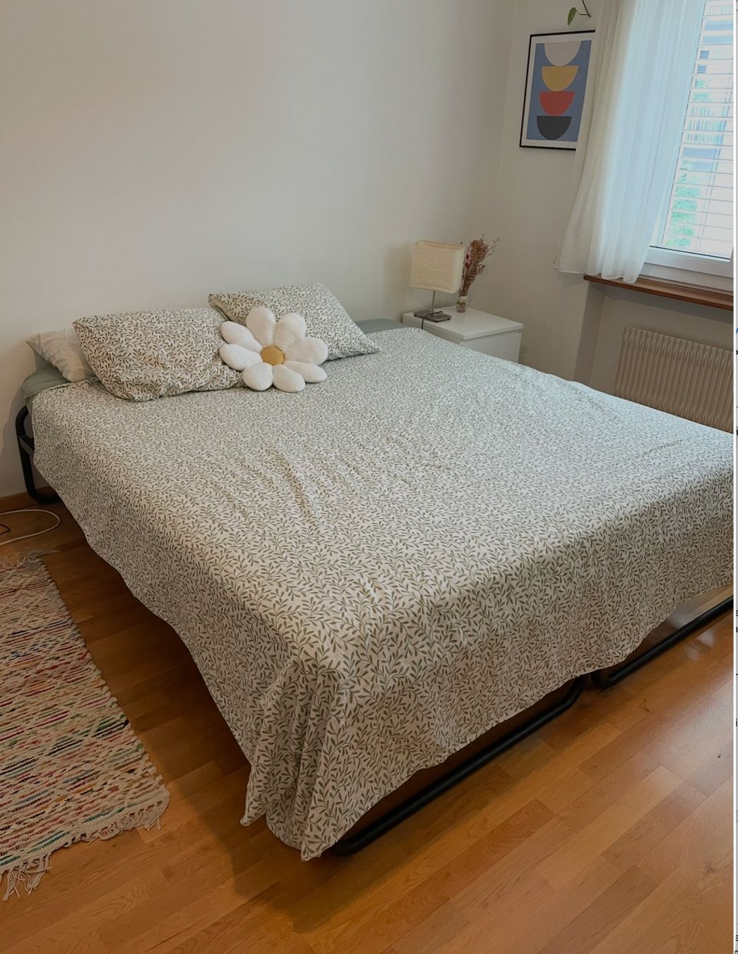 Ikea Letti: Double bed frame with IKEA HÖVÅG mattress – Usato da Zürich venduto da carlaferico