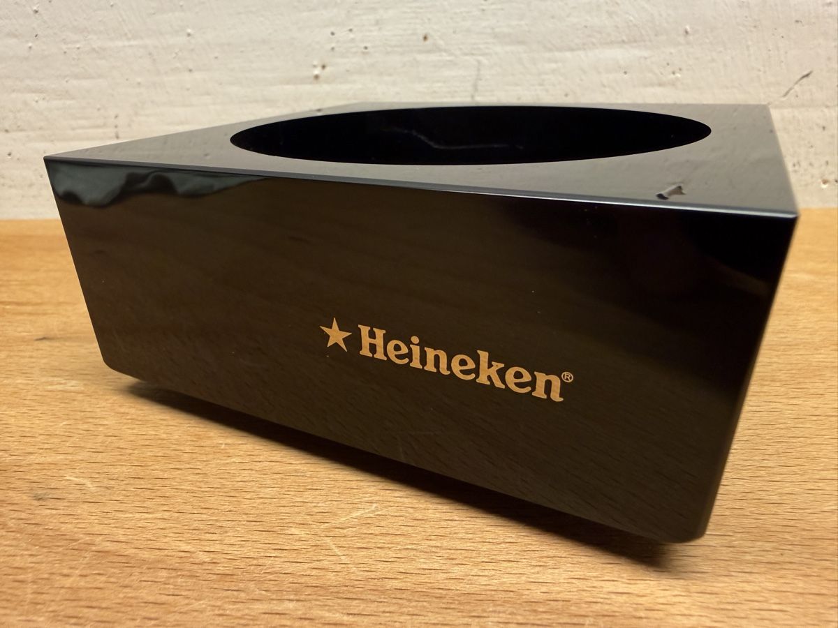 Heineken Cendriers: Aschenbecher „Heineken“ – Neuf avec emballage d'origine à Wilen (Sarnen) par uno21 1
