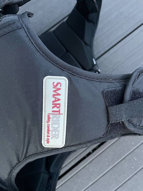Decathlon Protections: Gilet protection équitation – D'occasion à Vouvry par Leli6 1