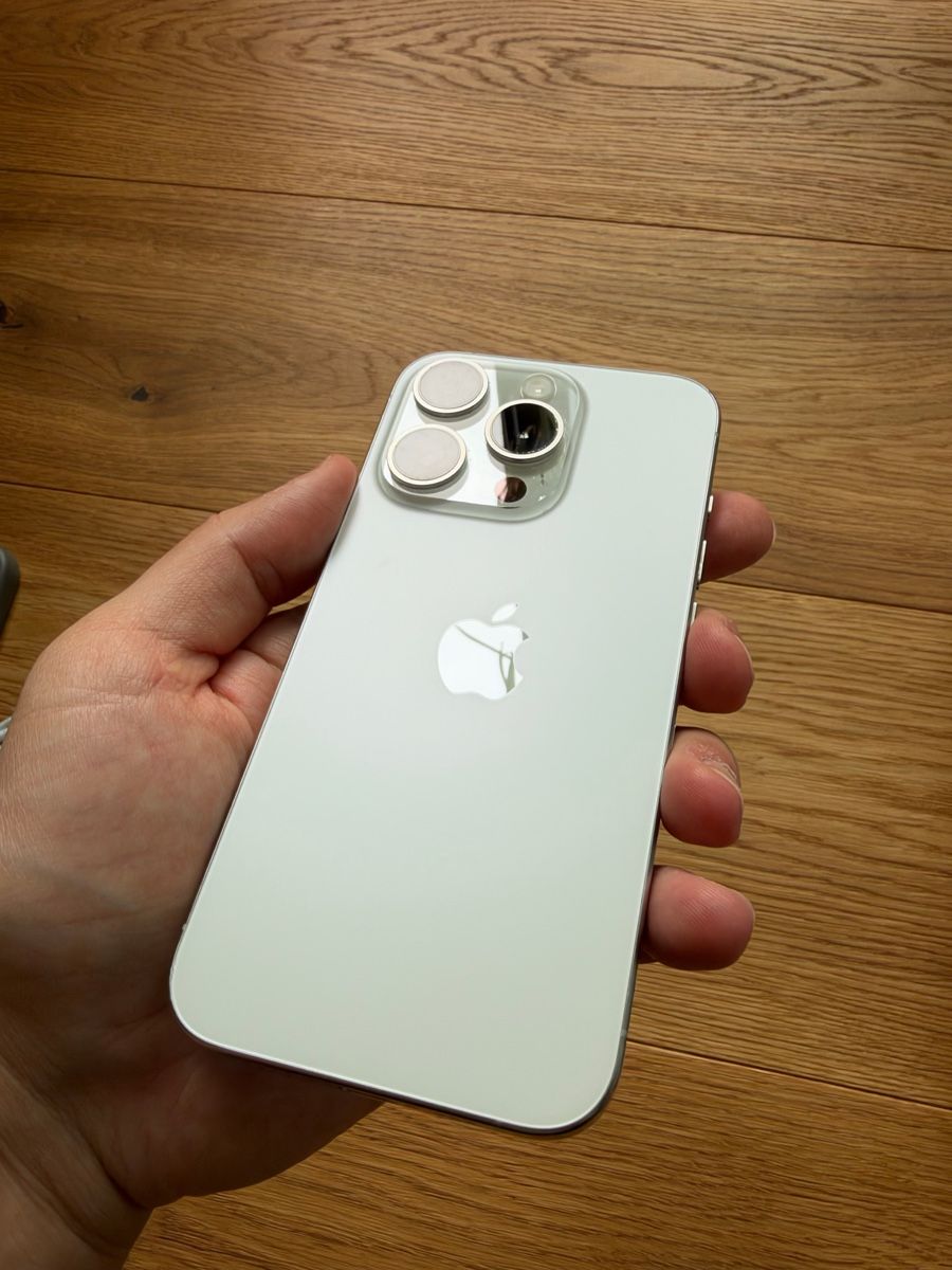 Apple Handys / Smartphones: Apple iPhone 15 Pro | 128 GB | Titanium Weiss – Gebraucht aus Root von jag_f6bw 3