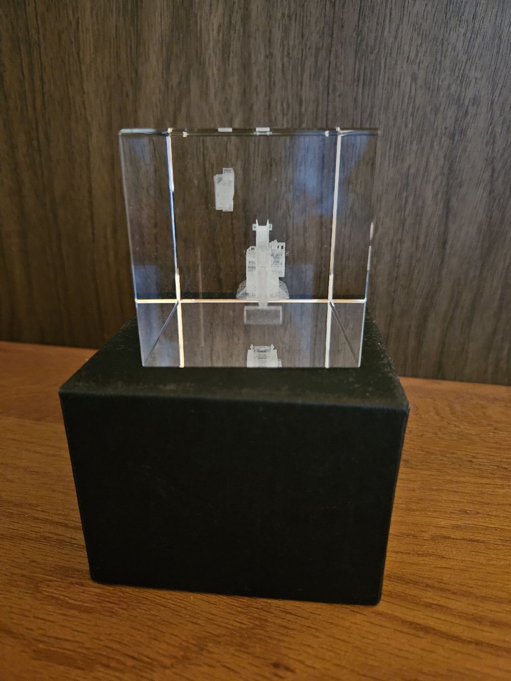 Bicchieri: Briefbeschwerer Glas Gravur Bagger Vano liner – Nuovo e nell'imballaggio originale da Wauwil venduto da seriously3 3