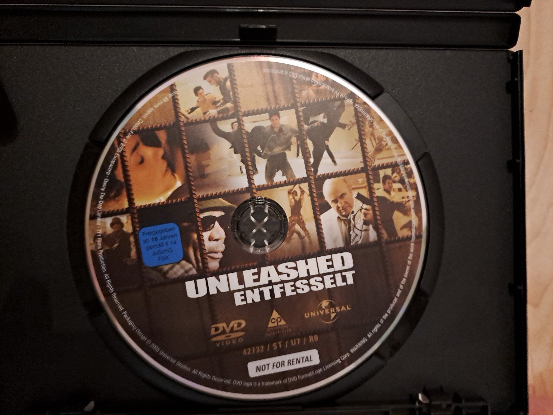 Tutti i DVDs: DVD Unleashed Entfesselt Jet Li & Morgan Freemann – Usato da Glashütten venduto da Schwebefisch 2