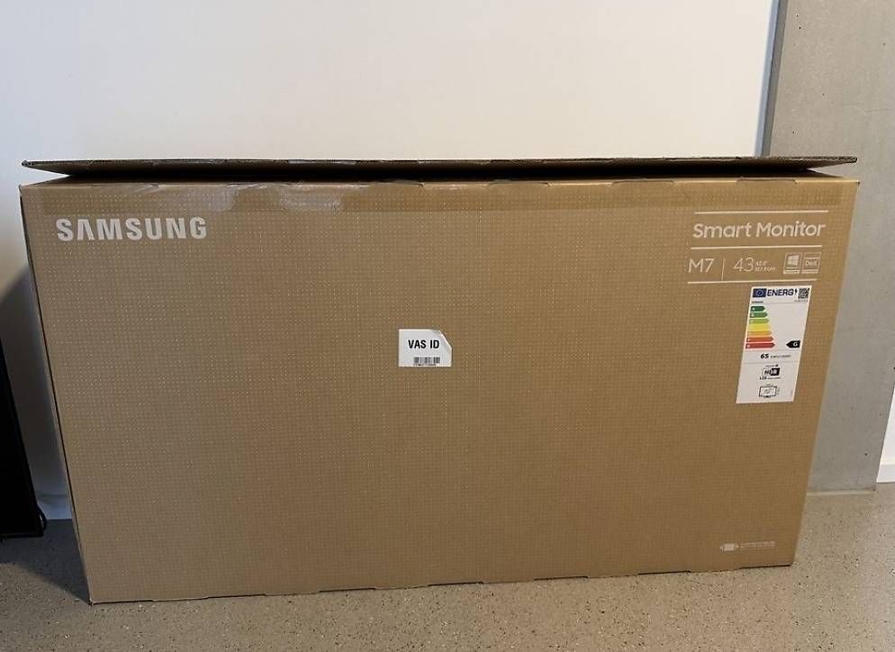 Samsung Televisori: Smart TV Samsung M7 43 pouces – Usato da Fribourg venduto da Nice_SBK 1