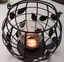 Romantische Laterne/Kerzenhalter mit Blätterdesign