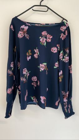 Vero Moda Bluse mit Blumenprint Gr. M