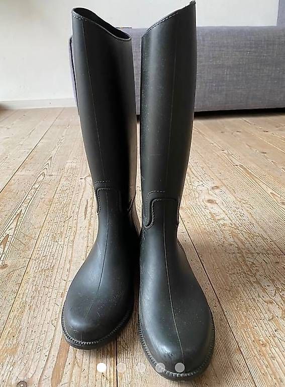 Scarpe per ragazzi: Reitstiefel Steeds Kinder Gr. 33 – Usato da Solothurn venduto da f.e.