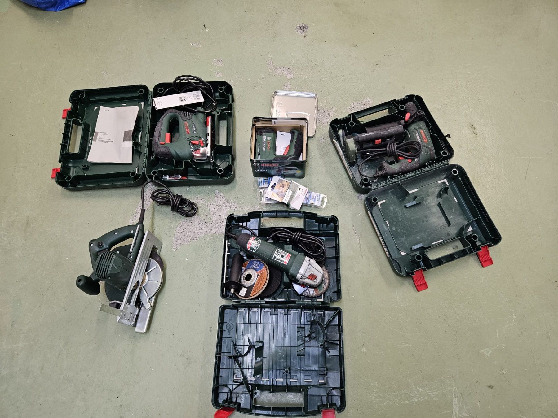 Bosch Tutti gli attrezzi: Bosch Konvolut (5 Stück) – Usato da Winterthur venduto da Moineau_Mechanics 1