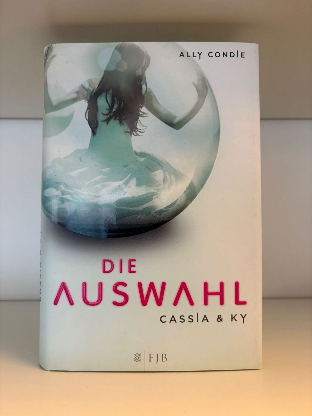 Libri: Die Auswahl - Ally Condie – Usato da Steffisburg venduto da elsa.catalina