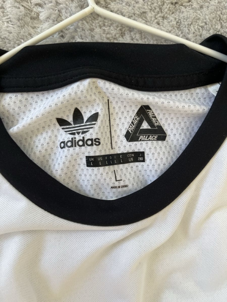 Palace Maglioni & Felpe: Longsleeve Adidas x Palace – Usato da Sachseln venduto da erdnussli29 2
