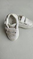 Schuhe mit Glitzer weiss/silber Grösse 19