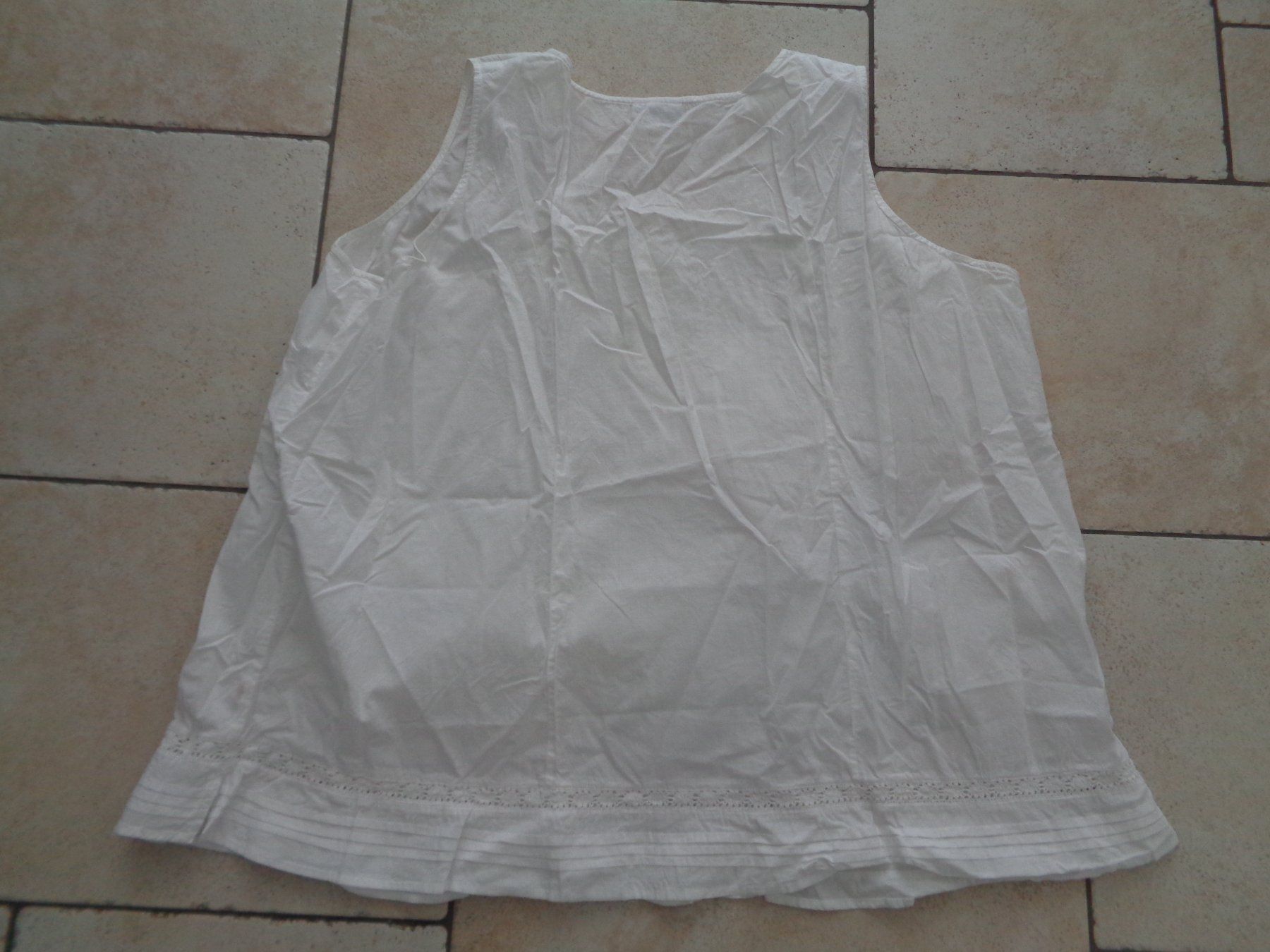 Tops: Top  Sonja Blank  Grösse 50 – Gebraucht aus Kreuzlingen von Robi-2003 3