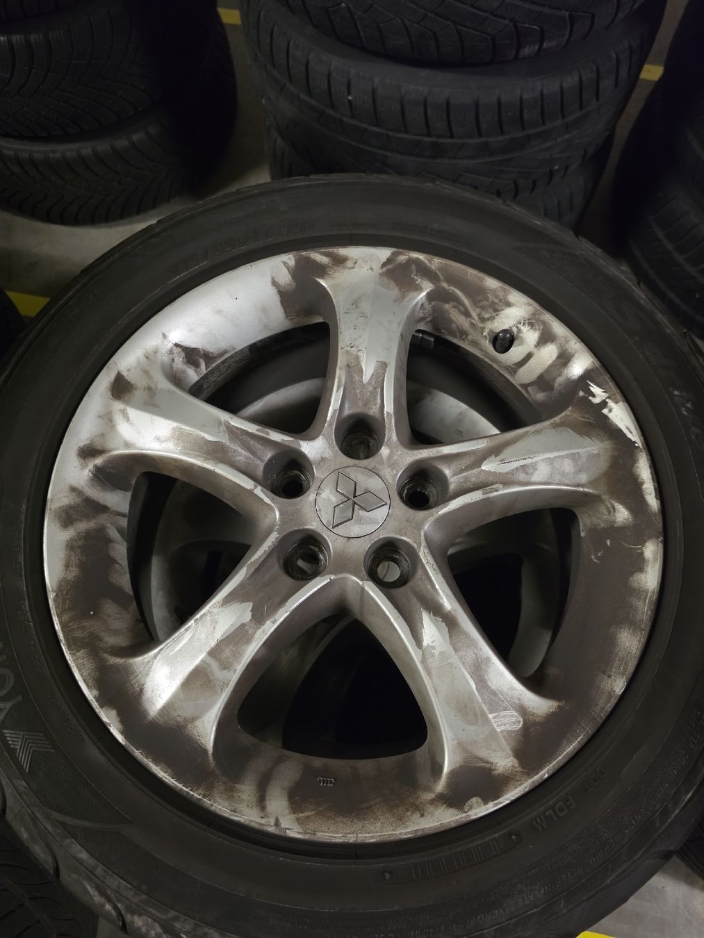Pneumatici & Ruote complete: Mitsubishi 7x17 ET46 – Usato da Fislisbach venduto da artetuning 1