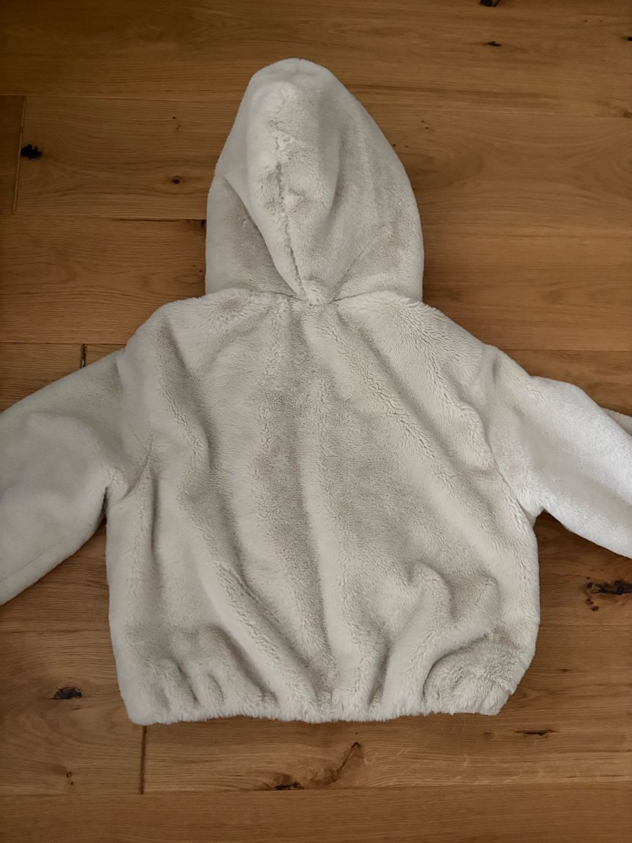 Pull&Bear Giacche: Pull&Bear Damen Plüschjacke Gr. S – Usato da Thalwil venduto da aicul7 2
