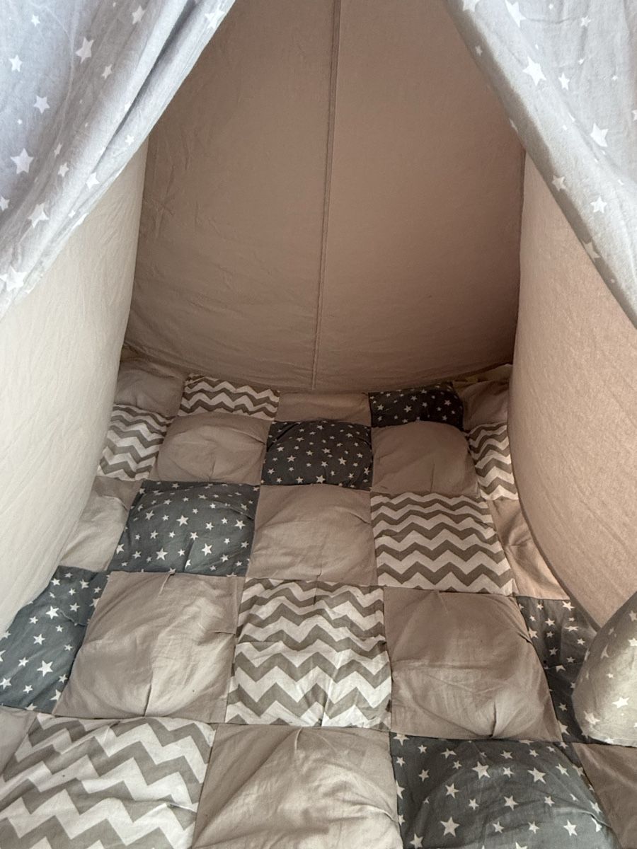 Sonstige Kinderbetten & -möbel: Tipi Zelt  – Gebraucht aus St. Gallen von gat_kp29 2