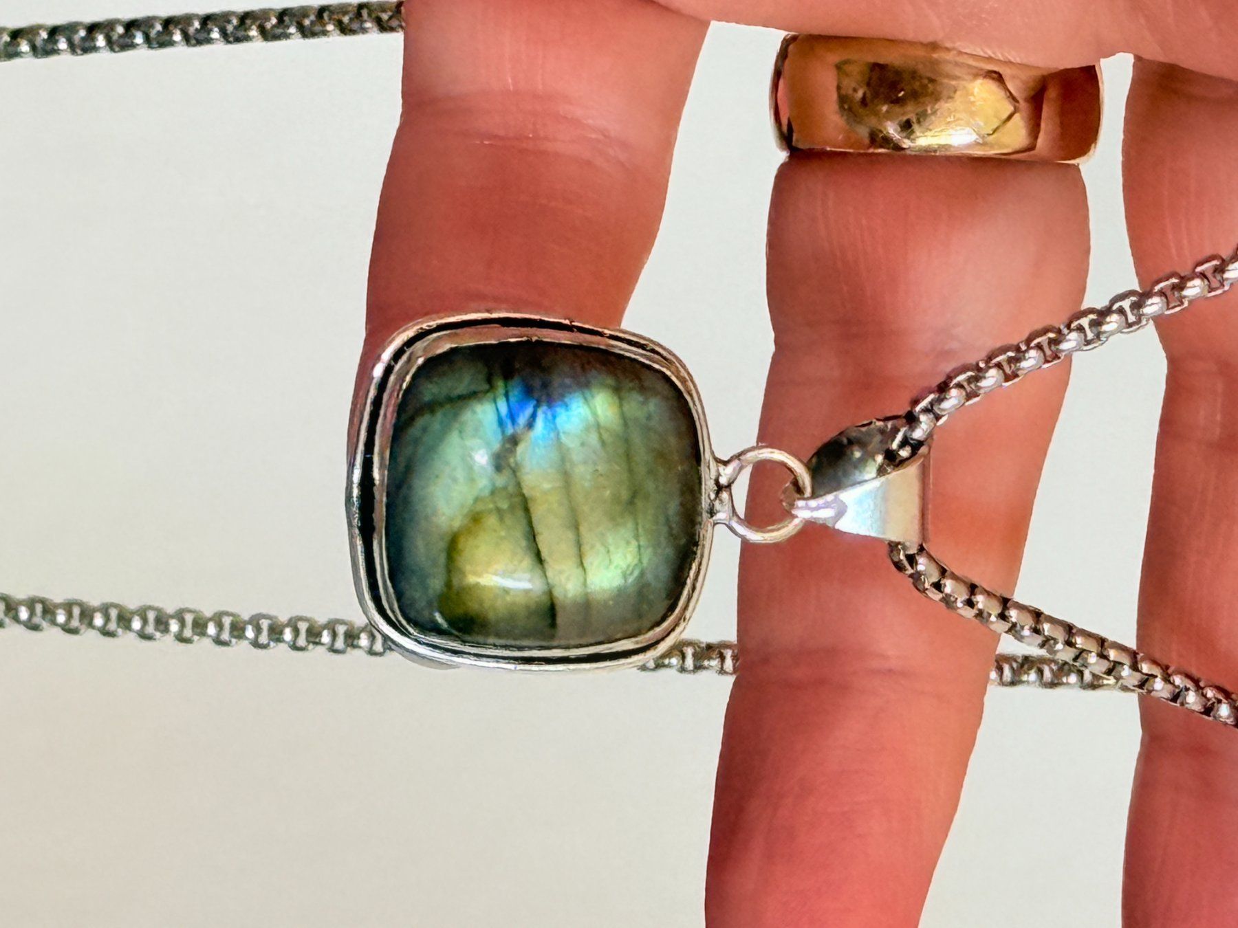Catenine: Pendentif Labradorite authentique, bijou unique, cadeau – Nuovo e nell'imballaggio originale da Genève venduto da AWWA 7