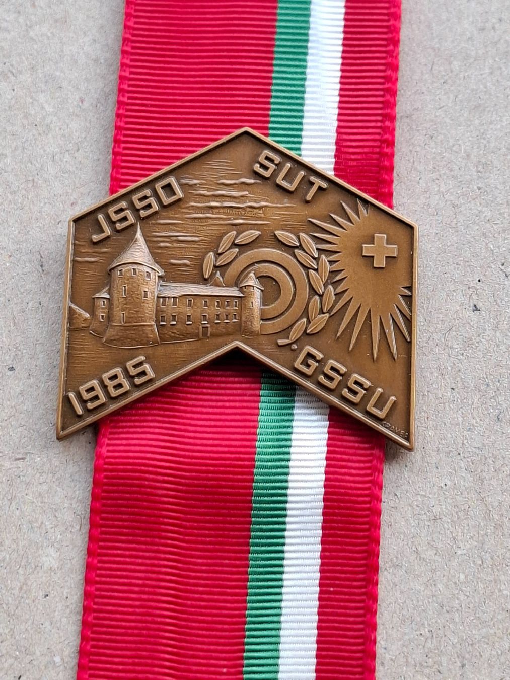 Medaillen: SUT 1985 (L490) – Gebraucht aus Schwanden GL von Suvorov