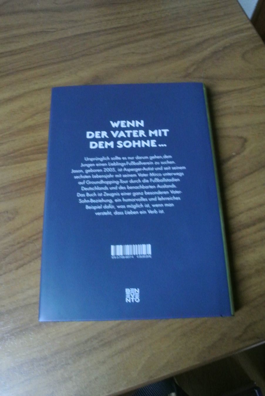 Libri: Wir Wochenend Rebellen – Usato da Rüschlikon venduto da Plk1 1
