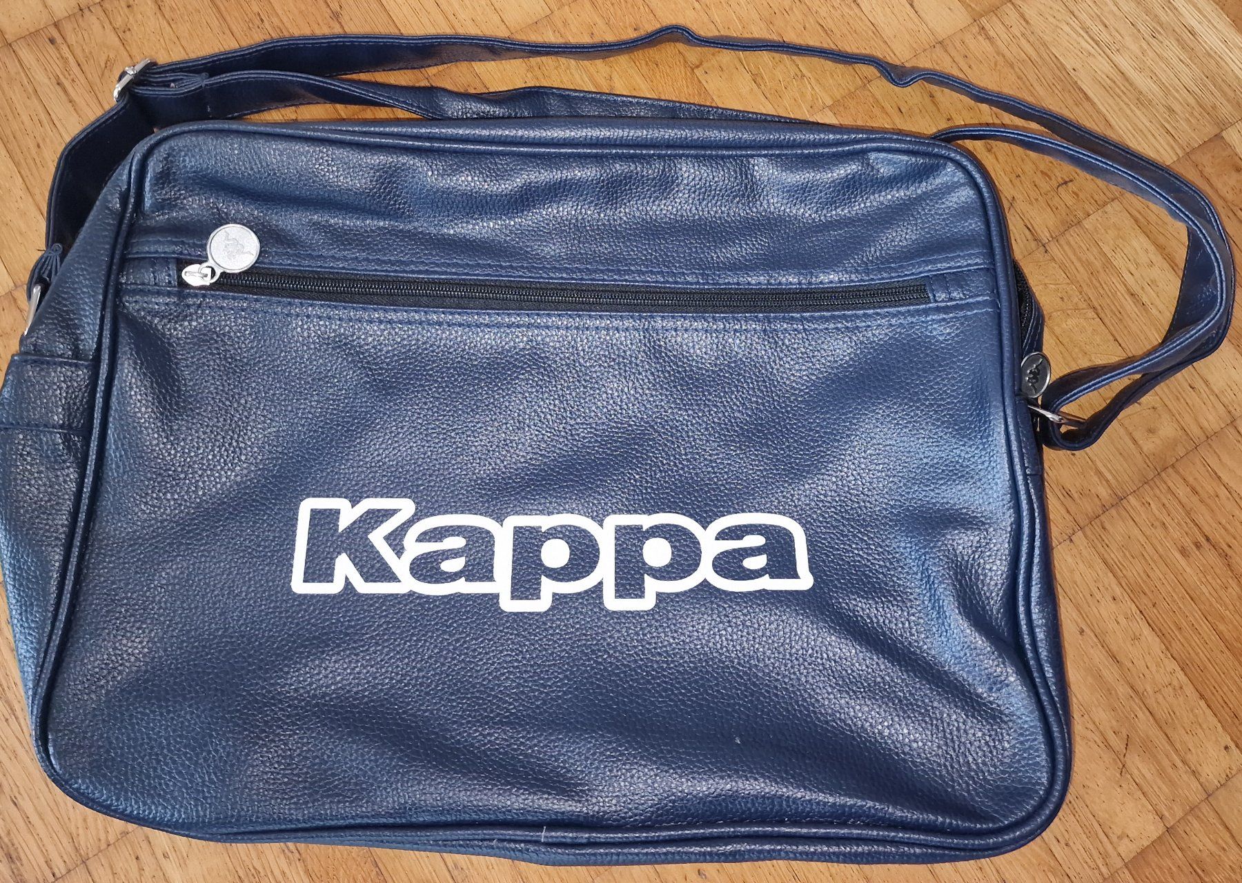 Kappa Taschen: Kappa Schultertasche – Neu (gemäss Beschreibung) aus Zürich von Pero6