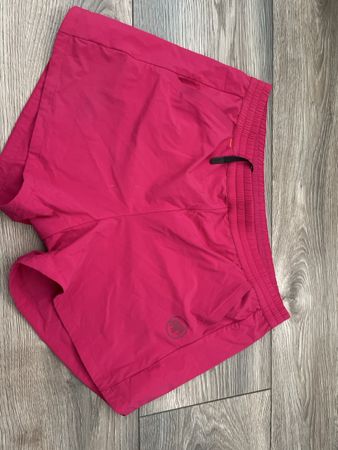 Mammut Damen Shorts, Gr. 42, Fuchsia