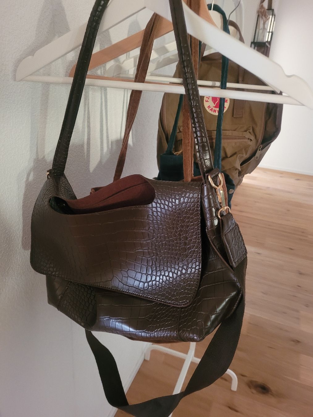 Taschen für Damen: Tasche – Neu (gemäss Beschreibung) aus Neu St. Johann von cim_vv6n 2