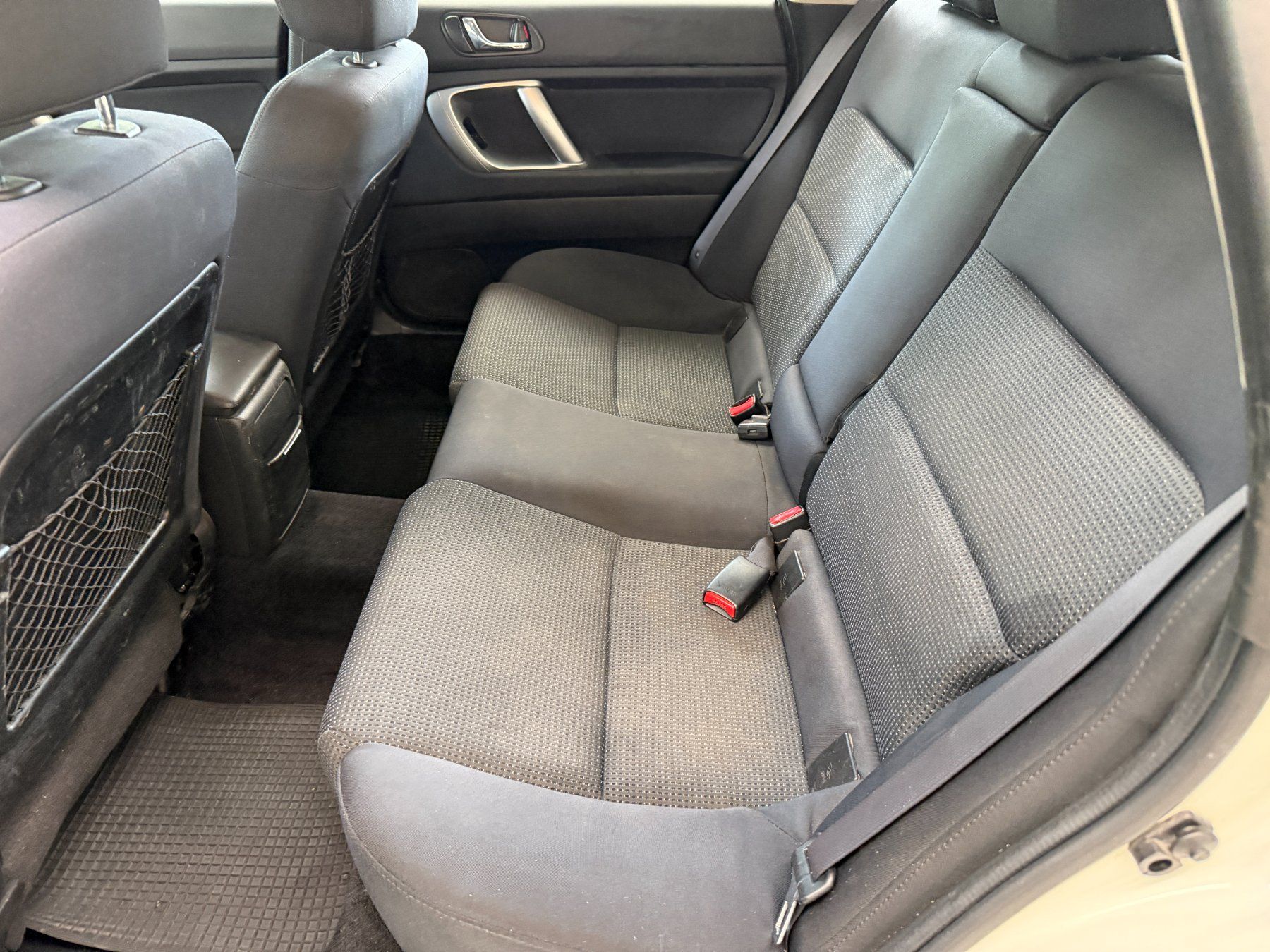 Subaru Automobili: SUBARU LEGACY OUTBACK 2.5i ab Platz – Usato da Adelboden venduto da Tonner 7