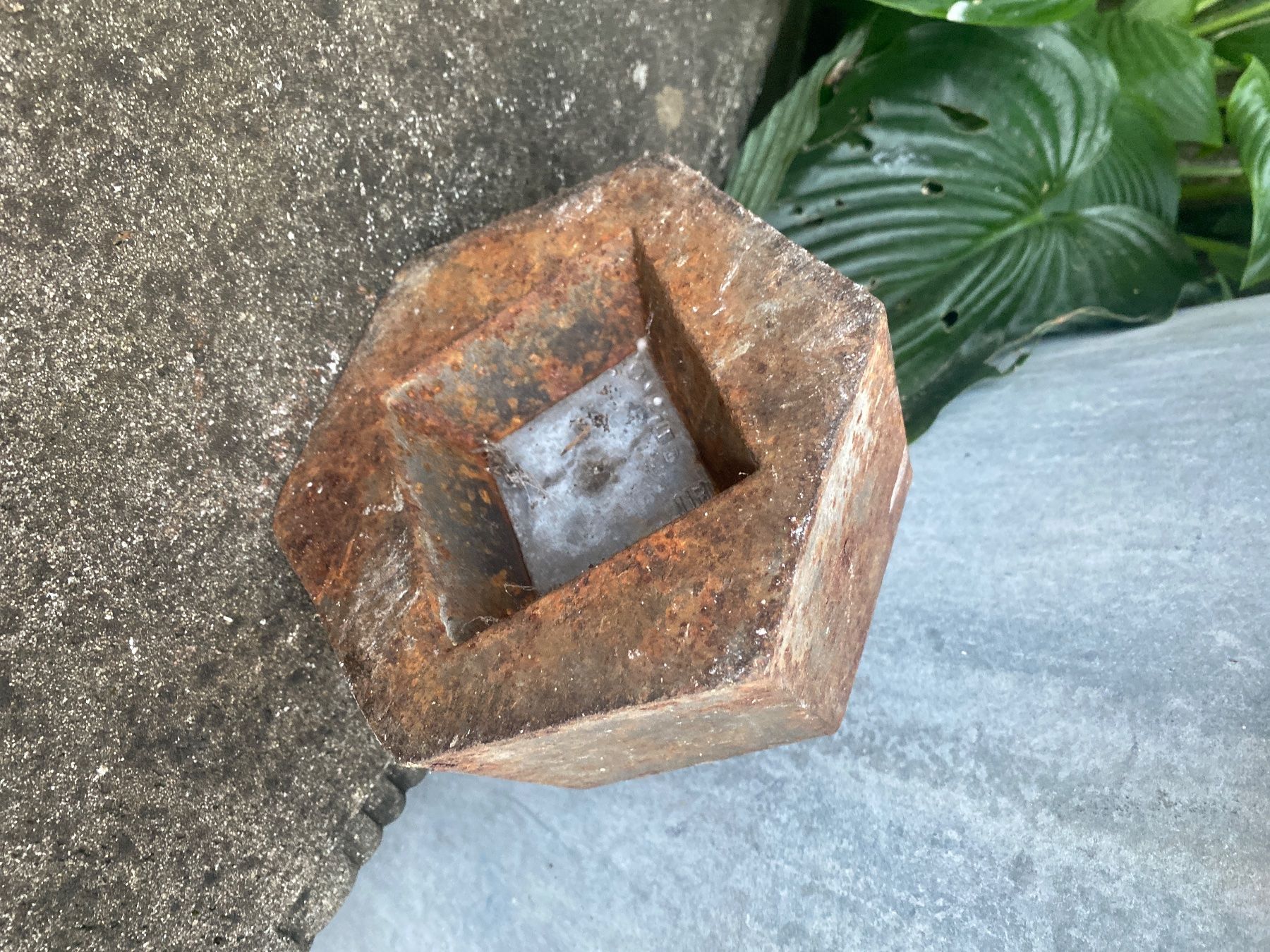 Bilance e pesi: Poids ancien 10 kilo – Usato da Lajoux JU venduto da Briard0 3