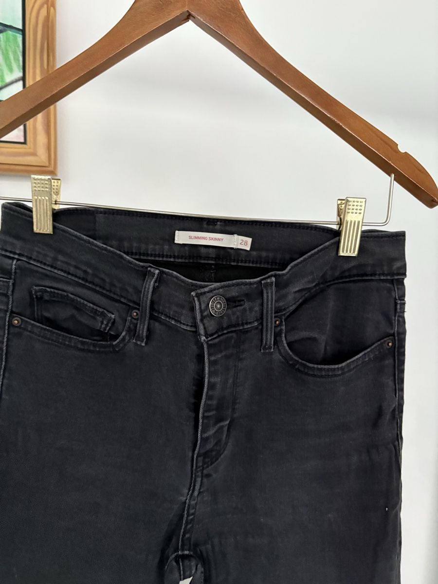 Levi's Jeans: Jeans Levi’s noir 28 – Usato da Vésenaz venduto da ilomd 1
