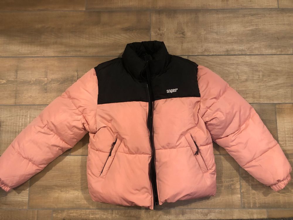 Adidas Winterjacke Von Snipes Winterjacke SNIPES Schwarz/altrosa