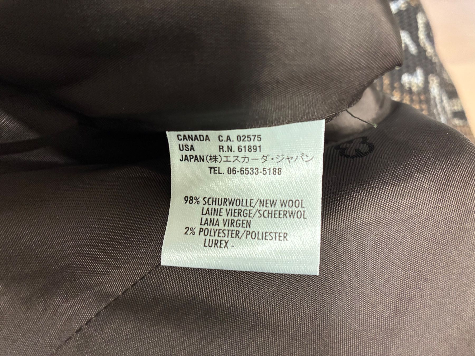 Escada Jacken: Escada Blazer aus Schurwolle in Grösse 40 – Gebraucht aus Zürich von van_5xbk 5