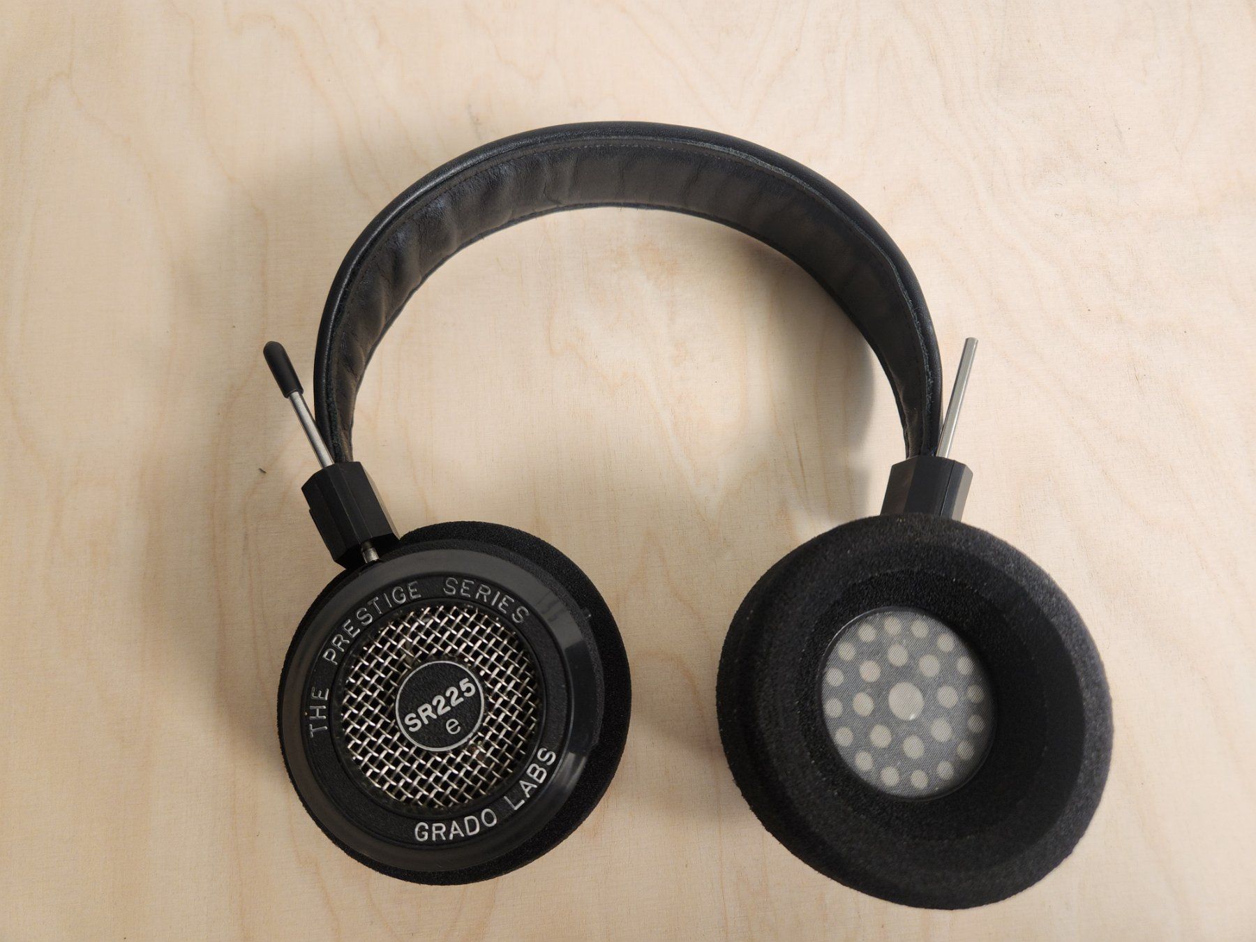 Grado Cuffie: Grado SR225e mit Kabelbuchsen und neuem Kabel – Usato da Basel venduto da clear 4