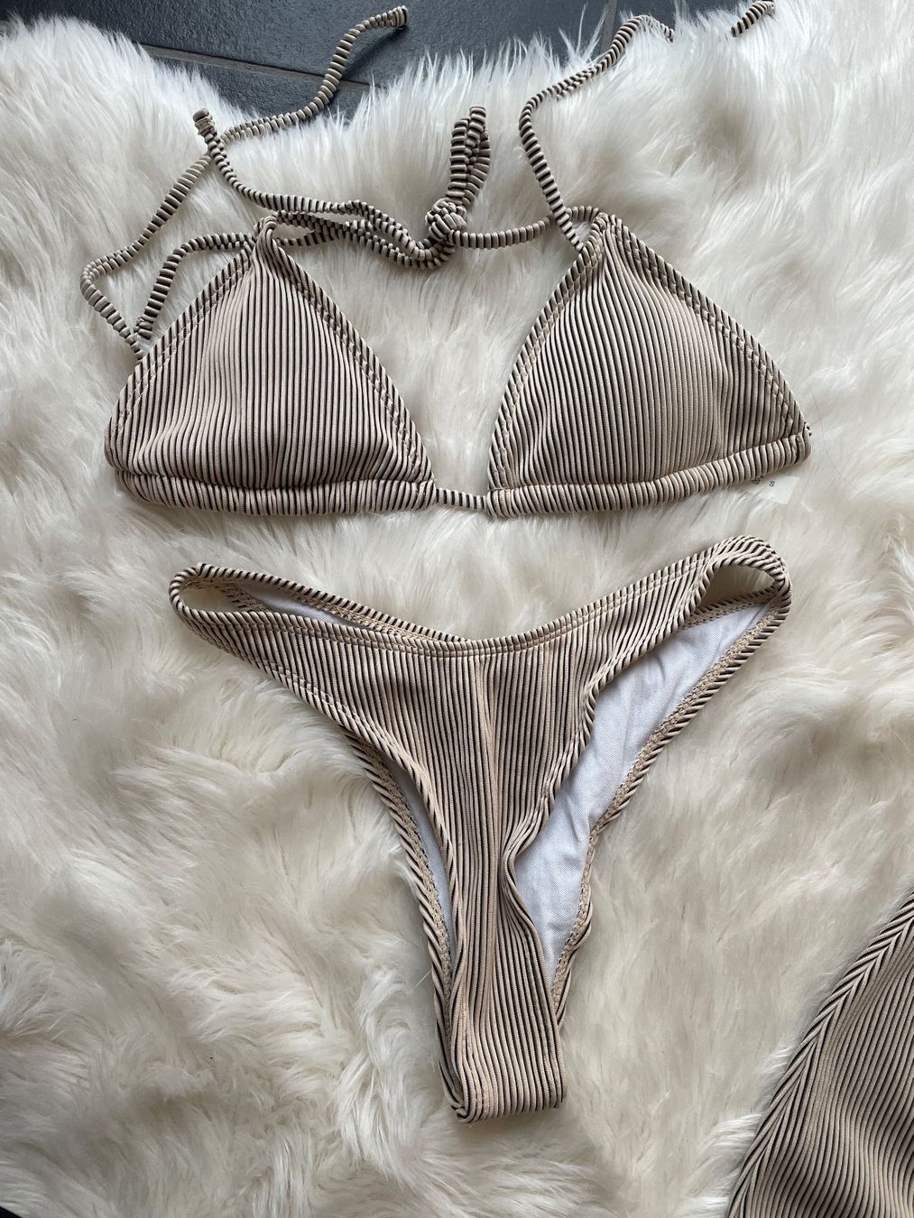 Costumi da bagno & Bikini: Bikini Set mit Rock, Beige, Grösse S, 1x getragen – Usato da Dübendorf venduto da ja-m 1