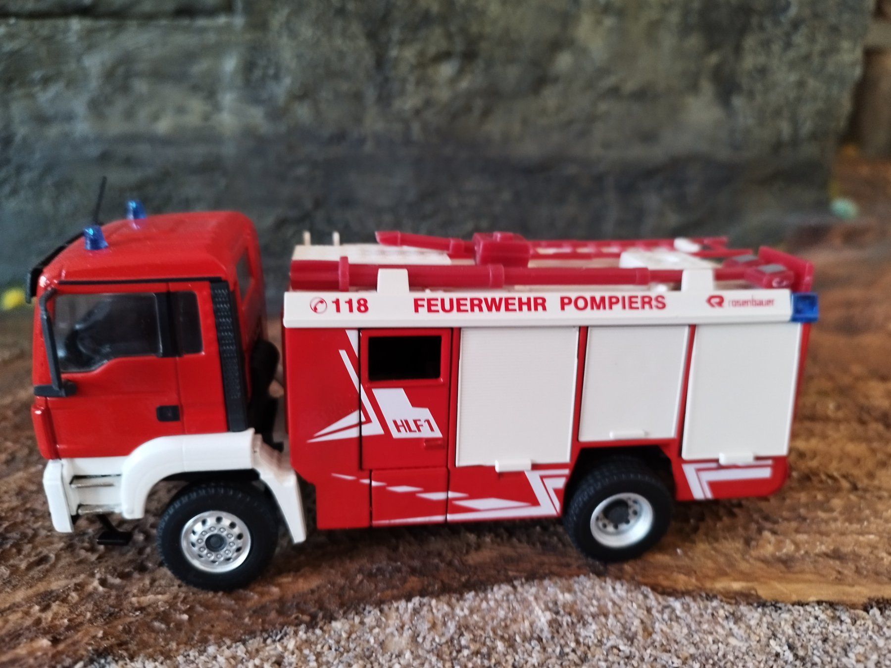 Conrad Modellbausätze & Standmodelle: Man Pompier – Neu (gemäss Beschreibung) aus Moutier von tomu79 1